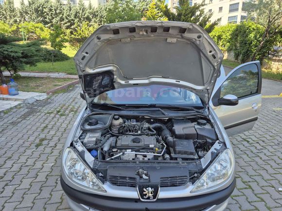 SAHİBİNDEN BAKIMLI OTOMATİK 206 X-LİNE