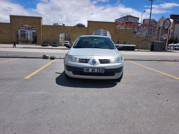 Sahibinden Renault Megane 1.6 Authentique 2004 Model