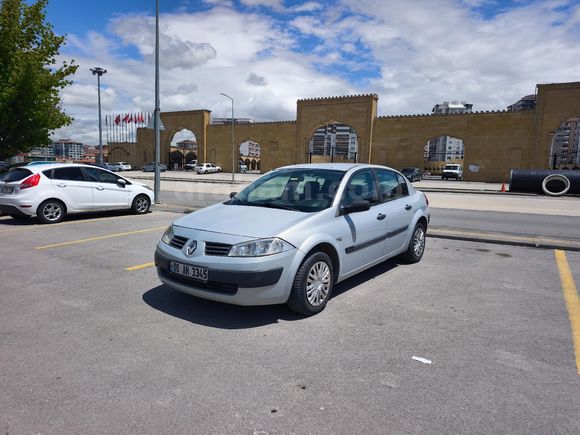 Sahibinden Renault Megane 1.6 Authentique 2004 Model
