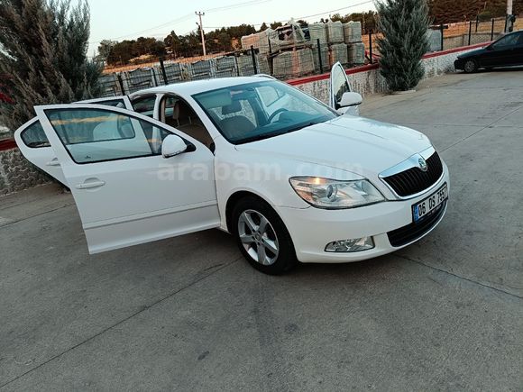 Sahibinden Skoda Octavia 1.6 TDI Elegance CR 2012 Model