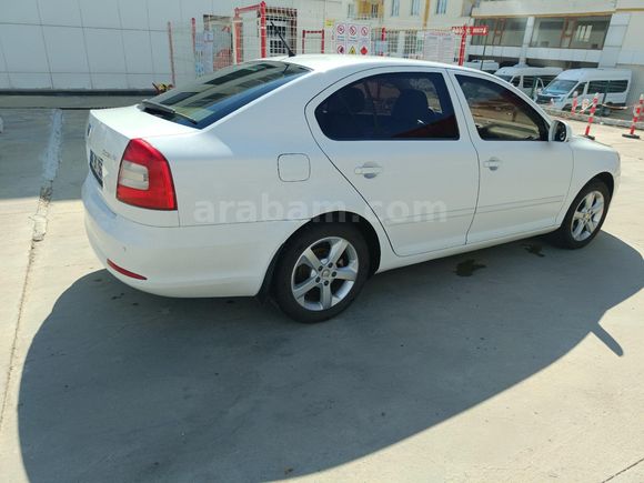 Sahibinden Skoda Octavia 1.6 TDI Elegance CR 2012 Model