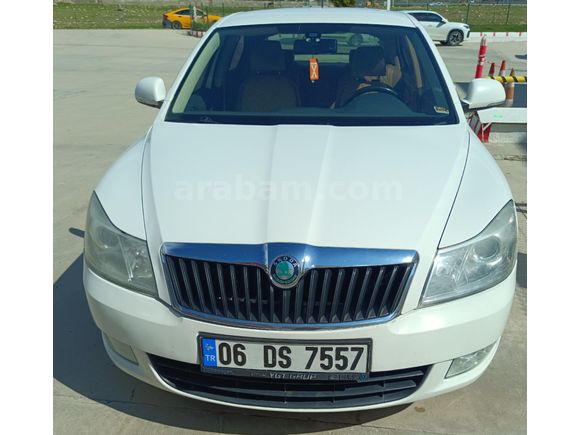 Sahibinden Skoda Octavia 1.6 TDI Elegance CR 2012 Model