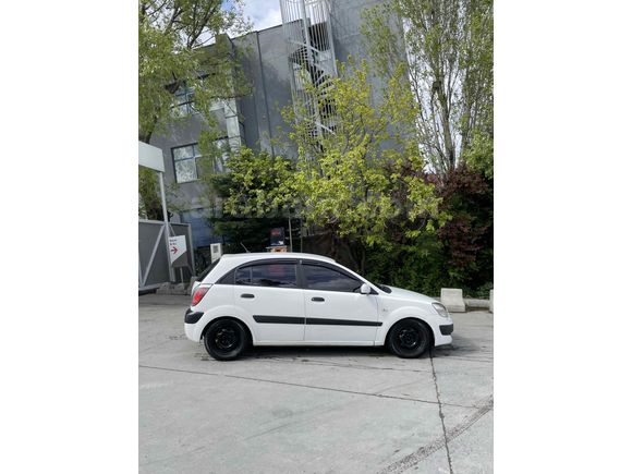 Sahibinden Kia Rio 1.5 CRDi Trend 2010 Model 