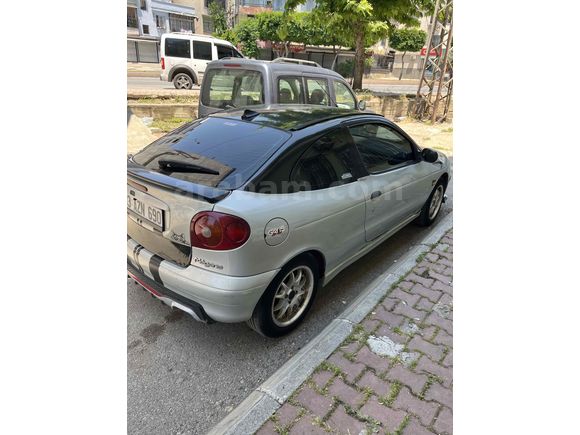 Sahibinden Renault Megane 1.6 Coupe Expression 2000 Model  296.000 km Gri