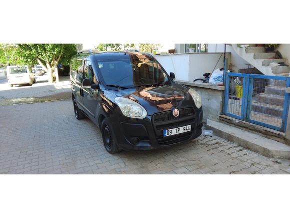 Sahibinden Fiat Doblo Panorama 1.6 Multijet Comfortmatic 2013 Model  259.000 km Siyah