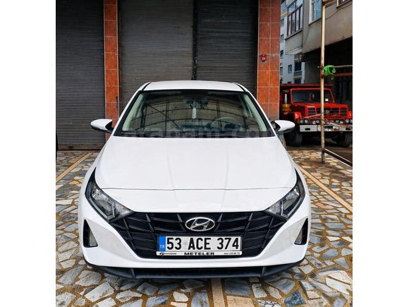 Sahibinden Hyundai i20 1.4 MPI Style 2022 Model