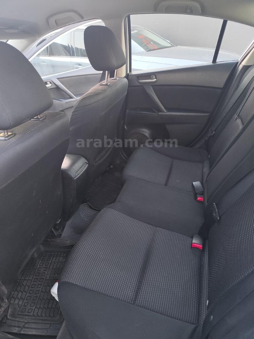 Sahibinden Mazda 3 1.6 impressive full+full 2012 Model 4