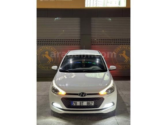 Sahibinden Hyundai i20 1.4 CRDi Style 2016 Model 