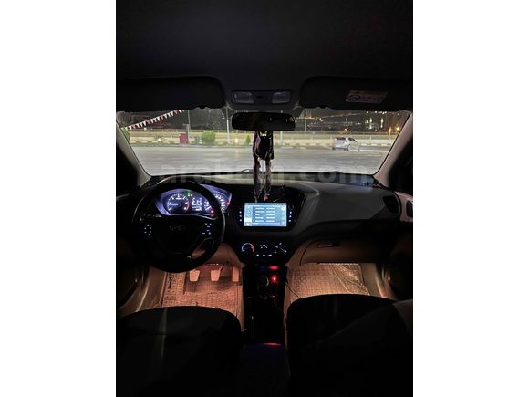 Sahibinden Hyundai i20 1.4 CRDi Style 2016 Model 