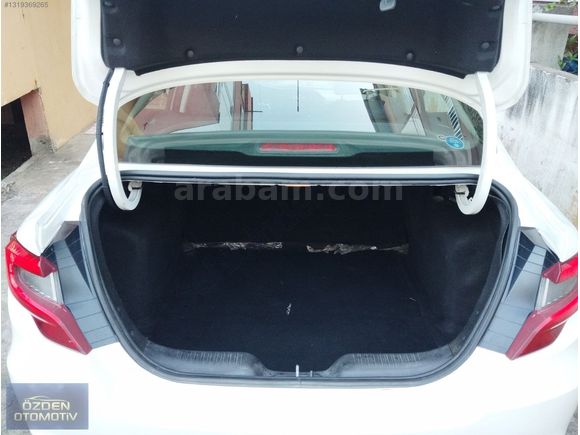 ÖZDEN OTOMOTİV FİAT EGEA EASY 1.3 DİZEL 95 HP Lİ