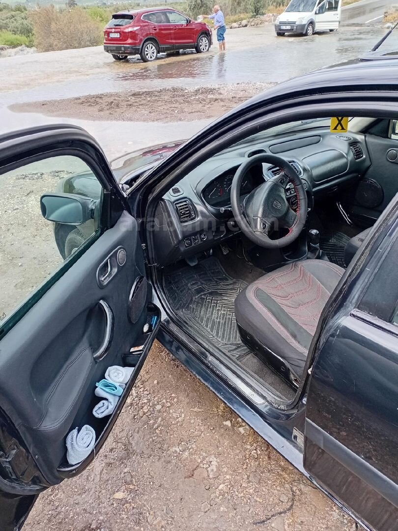 Sahibinden Rover 216 Si 1999 Model İzmir 269.000 km Siyah 6