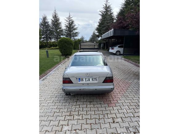 Sahibinden Mercedes - Benz E 200 1994 Model 