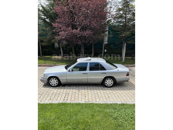 Sahibinden Mercedes - Benz E 200 1994 Model 