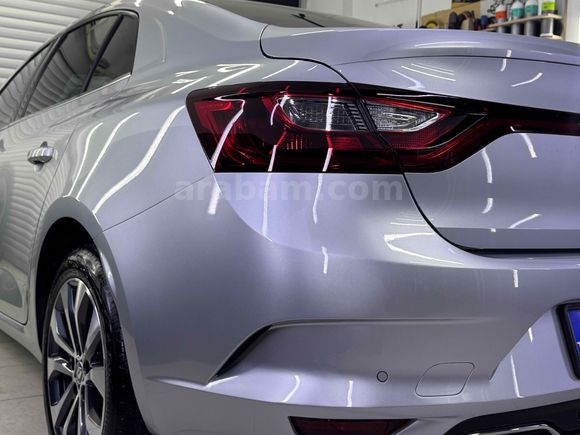 Memurdan Renault Megane 1.3 TCe Icon 2023 Model 