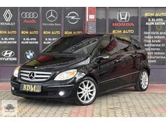 BDM AUTO'DAN ORJİNAL 93.000KM 2P LOKAL BOYALI İÇİ BEJ OTOMATİK