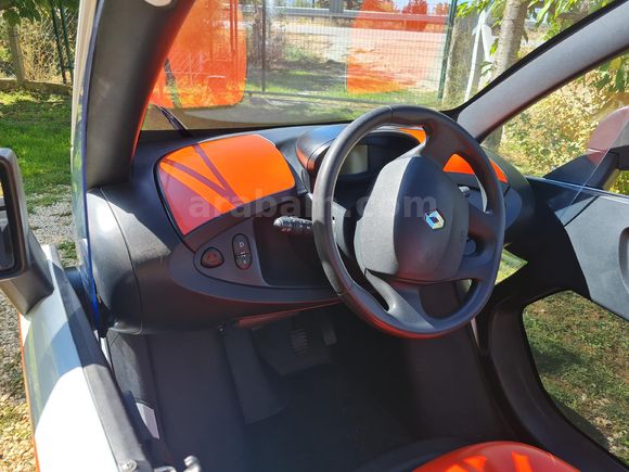 sahibinden cam tavanlı hatasız twizy