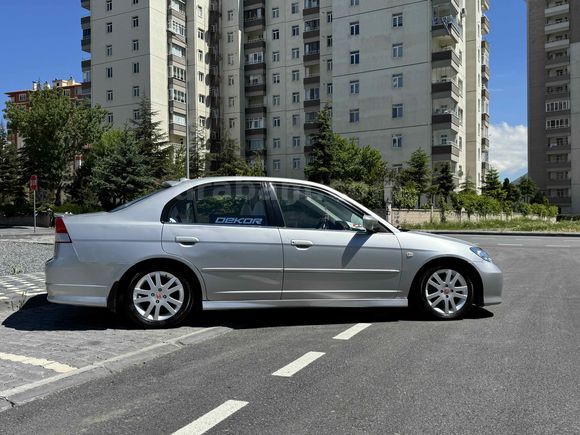 Sahibinden Honda Civic 1.6i VTEC ES 2004 Model 
