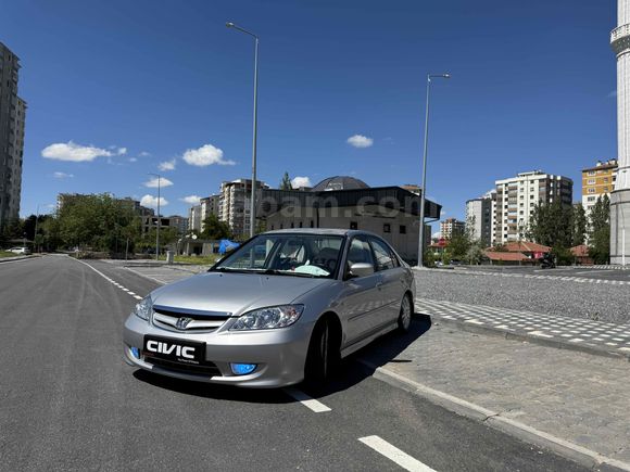 Sahibinden Honda Civic 1.6i VTEC ES 2004 Model 