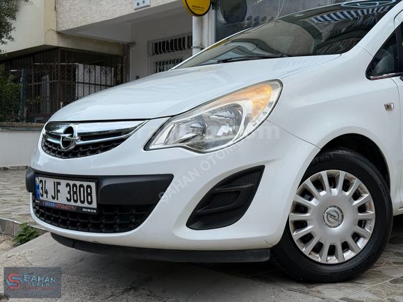 2014 OPEL CORSA TERTEMİZ BAKIMLI MASRAFSIZ TAKSİTLİ
