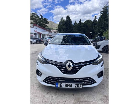 Sahibinden Renault Clio 1.0 TCe Touch 2022 Model Amasya 71.000 km Beyaz