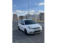 Sahibinden Ford Fiesta 1.4 TDCi Comfort 2006 Model 