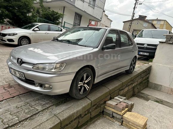Sahibinden Peugeot 306 1.6 XR 2000 Model 