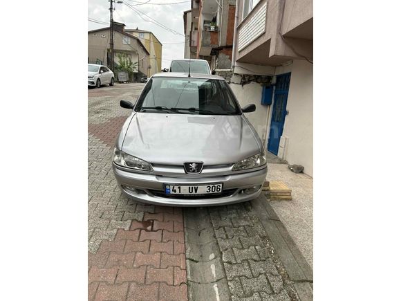 Sahibinden Peugeot 306 1.6 XR 2000 Model 