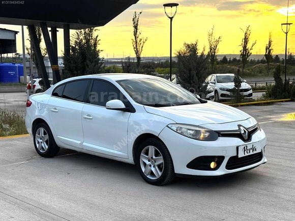 2015 DÜŞÜK KM DEĞİŞENSİZ OTOMATİK VİTES MASRAFSIZ