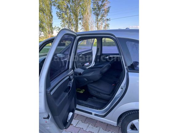Sahibinden Opel Meriva 1.6 Enjoy 2004 Model 