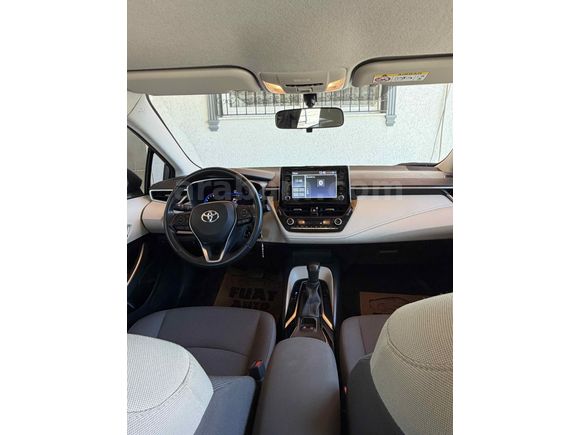 Sahibinden Toyota Corolla 1.5 Dream 2022 Model 