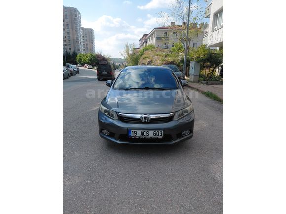 Sahibinden Honda Civic 1.6i VTEC Eco Elegance 2012 Model