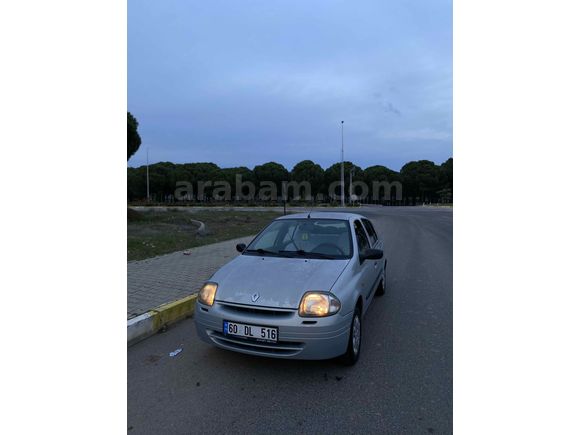 Sahibinden Renault Clio 1.4 RNA 2000 Model 