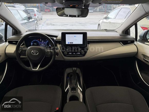 2024 TOYOTA COROLLA SADECE 18.000KM'DE HATASIZ-BOYASIZ-DREAM