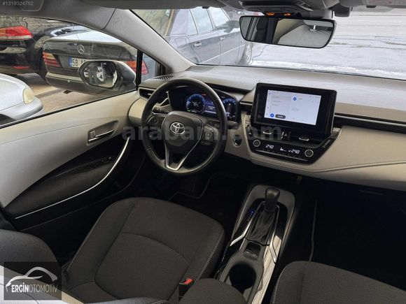 2024 TOYOTA COROLLA SADECE 18.000KM'DE HATASIZ-BOYASIZ-DREAM