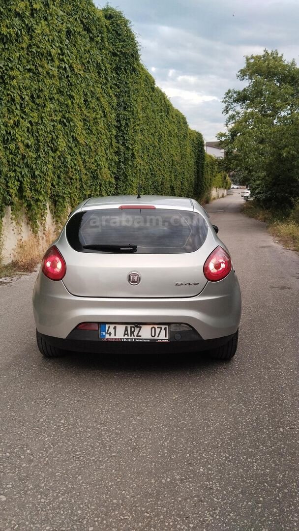 Sahibinden Fiat Bravo 1.6 Mjet Active Plus 2011 Model Kocaeli 130.000 km Gri (Gümüş) 5
