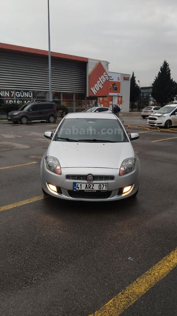 Sahibinden Fiat Bravo 1.6 Mjet Active Plus 2011 Model Kocaeli 130.000 km Gri (Gümüş) 3