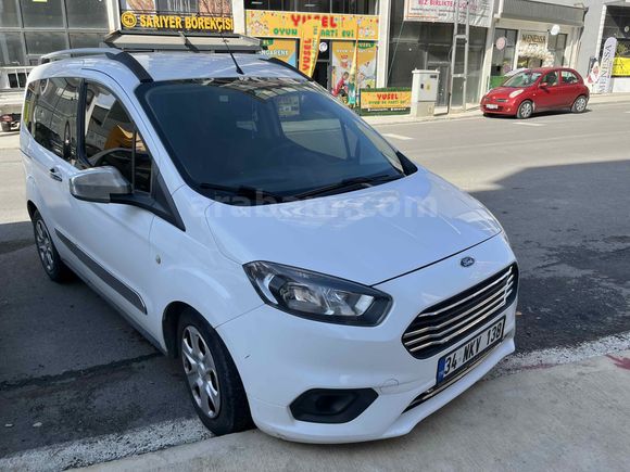 Sahibinden Ford Tourneo Courier 1.5 TDCi Trend 2021 Model 