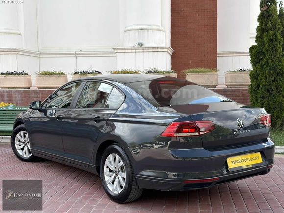 ESPARATOR'DAN İLK SAHİBİNDEN 47.000 KM'DE KAPALI GARAJ ARABASI