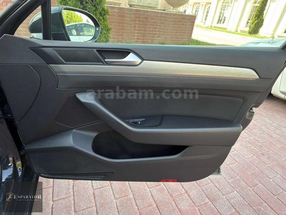 ESPARATOR'DAN İLK SAHİBİNDEN 47.000 KM'DE KAPALI GARAJ ARABASI