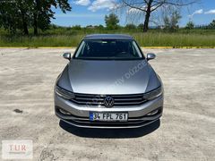 2022 VOLKSWAGEN PASSAT 1.5 TSI ACT BUSINESS DSG SERVİS BAKIMLI