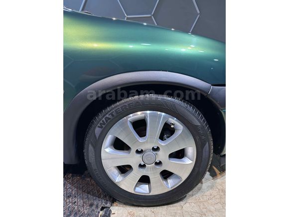 Special Editions Corsa TR de tek  