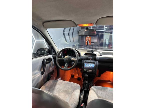 Special Editions Corsa TR de tek  