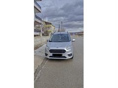Sahibinden Ford Tourneo Courier 1.5 TDCi Titanium Plus 2020 Model