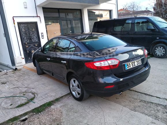 Sahibinden Renault Fluence 1.5 dCi dynamiqe 2012 Model  240.000 km Diğer