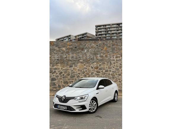 Sahibinden Renault Megane 1.3 TCe Joy 2022 Model İstanbul