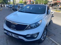 ÖĞRETMEN SAHİBİNDEN DÜŞÜK KM FULL EKSTRALI TERTEMİZ GDI SPORTAGE