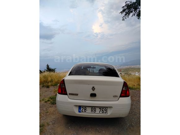 Düşük kmli Renault Clio 