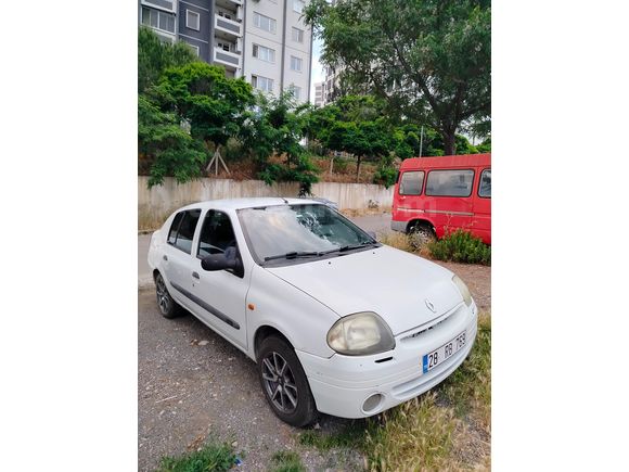Düşük kmli Renault Clio 