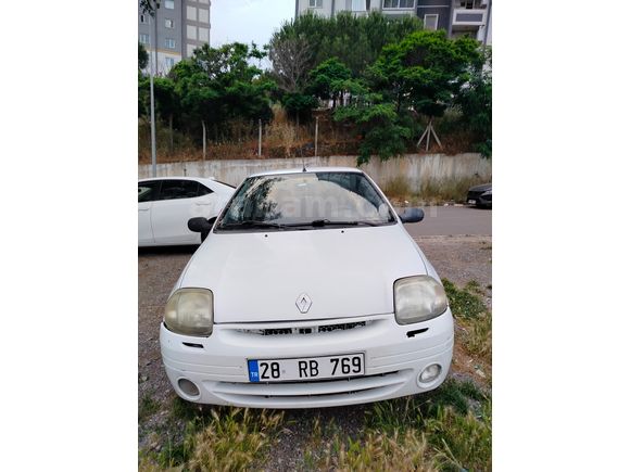 Düşük kmli Renault Clio 