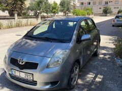 YARİS DEĞİŞENSİZ 4 parça harici boyasız hatasız